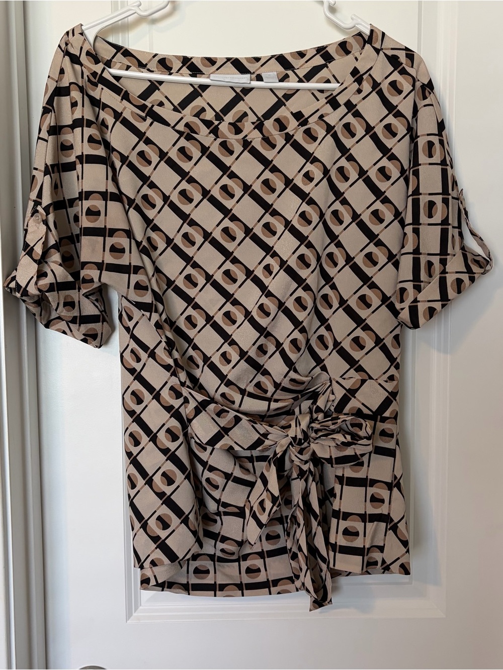 New York & Company Beige and Black Geometric Tie-Waist Blouse